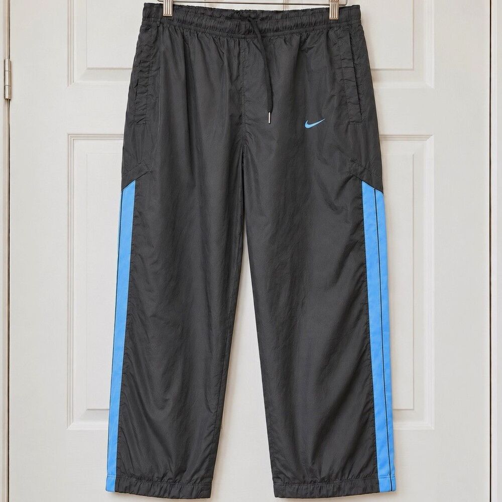 Nike Men’s Black/Blue Track Pants Size M Drawstring Pockets Mesh Lined Stripe